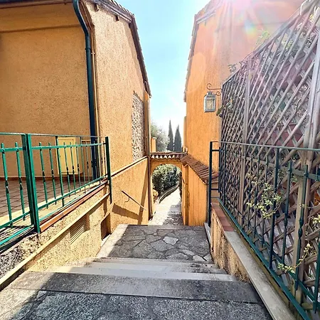Casa Il Salice By World