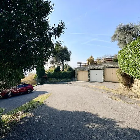 Casa Il Salice By World شقة فاراتسي