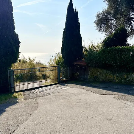 Casa Il Salice By World فاراتسي